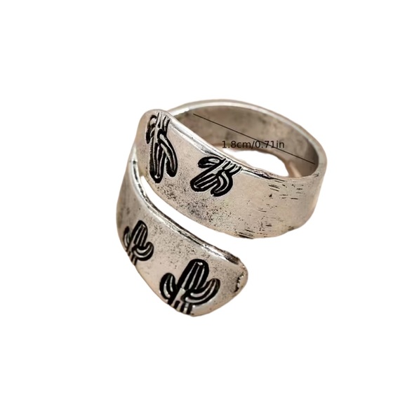 Silver Wrap Ring with Cactus Detail - Picture 3 of 4